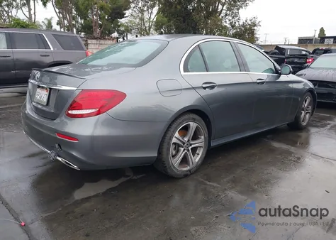 2019 Mercedes-Benz E 300 z USA, uszkodzony, nr VIN WDDZF4JB6KA641993